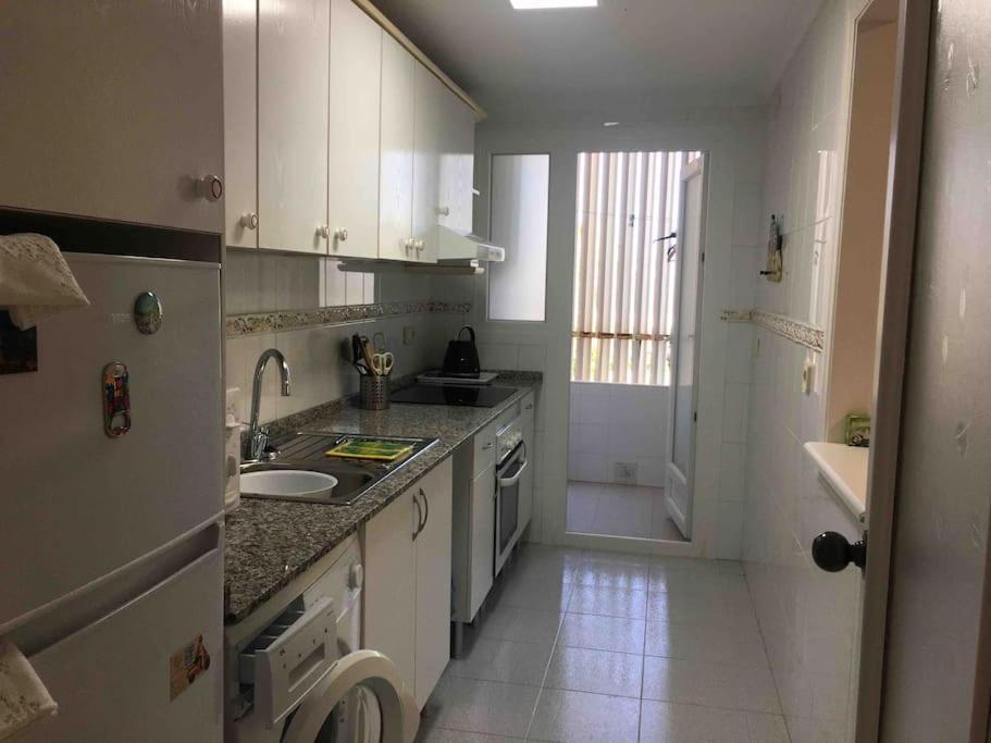 Apartamento Segunda Linea De Playa Con Piscina El Altet Bagian luar foto